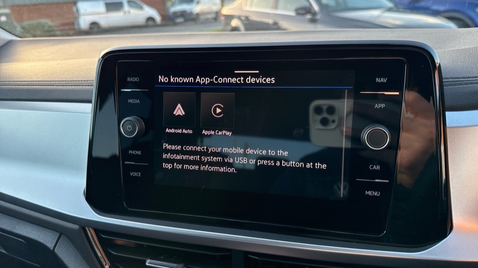 Used Volkswagen T-Roc 2025 for sale - 76874956: Photo 25