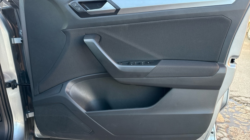 Used Volkswagen T-Roc 2025 for sale - 76874956: Photo 37