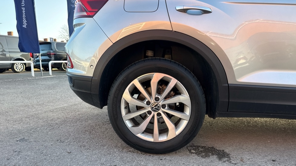 Used Volkswagen T-Roc 2025 for sale - 76874956: Photo 5