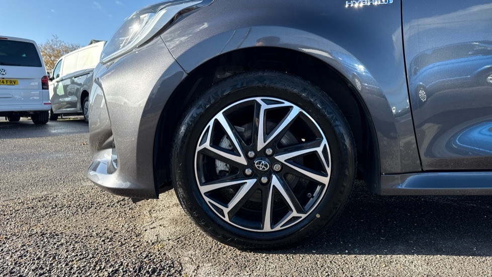 Used Toyota Yaris 2021 for sale - 76954454: Photo 17