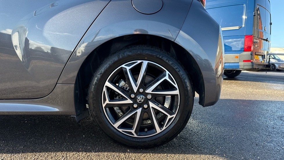 Used Toyota Yaris 2021 for sale - 76954454: Photo 18