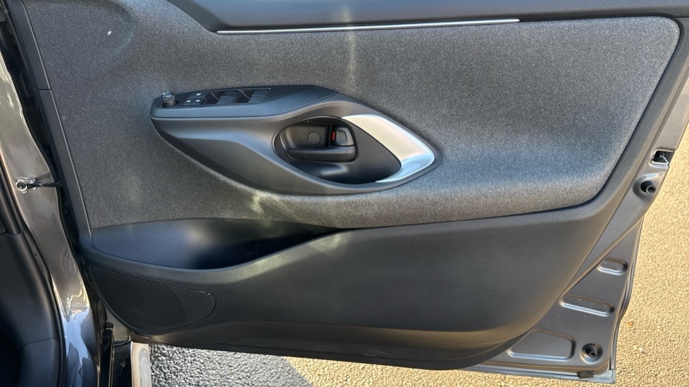 Used Toyota Yaris 2021 for sale - 76954454: Photo 30