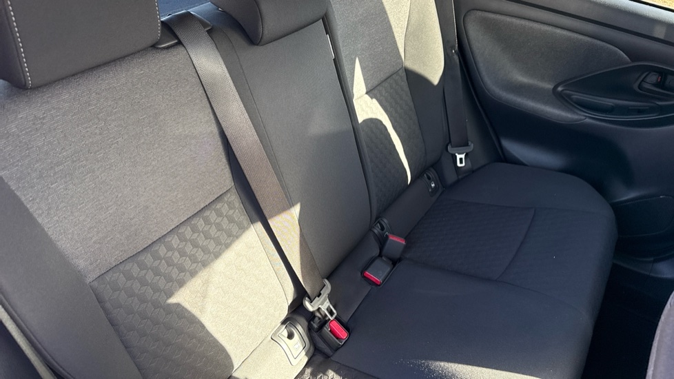 Used Toyota Yaris 2021 for sale - 76954454: Photo 45