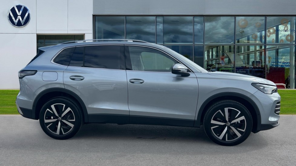 Used Volkswagen Tiguan 2025 for sale - 76942961: Photo 4