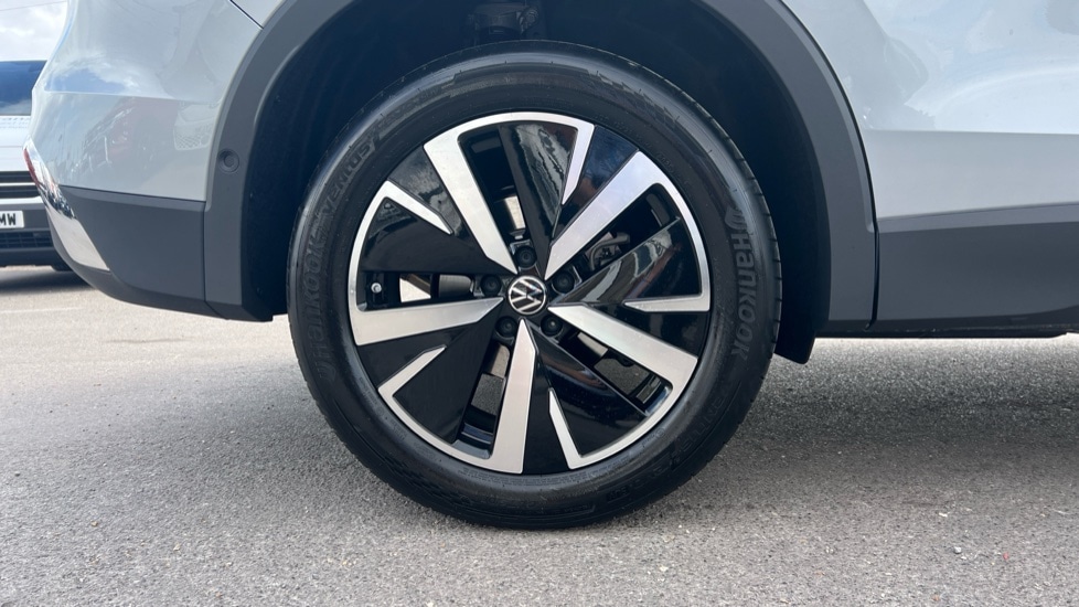 Used Volkswagen Tiguan 2025 for sale - 76942961: Photo 5