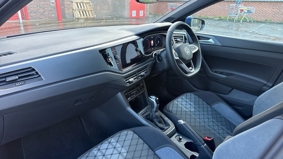 Used Volkswagen Polo 2025 for sale - 76372803: Photo 2