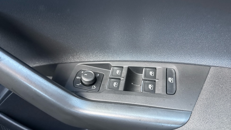 Used Volkswagen Polo 2025 for sale - 76372803: Photo 29