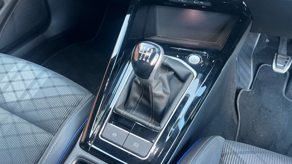 Used Volkswagen Golf 2025 for sale - 76552477: Photo 40