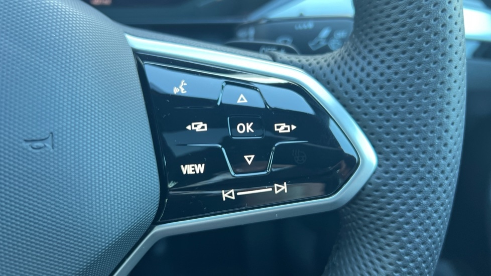 Used Volkswagen Arteon 2024 for sale - 76869230: Photo 30