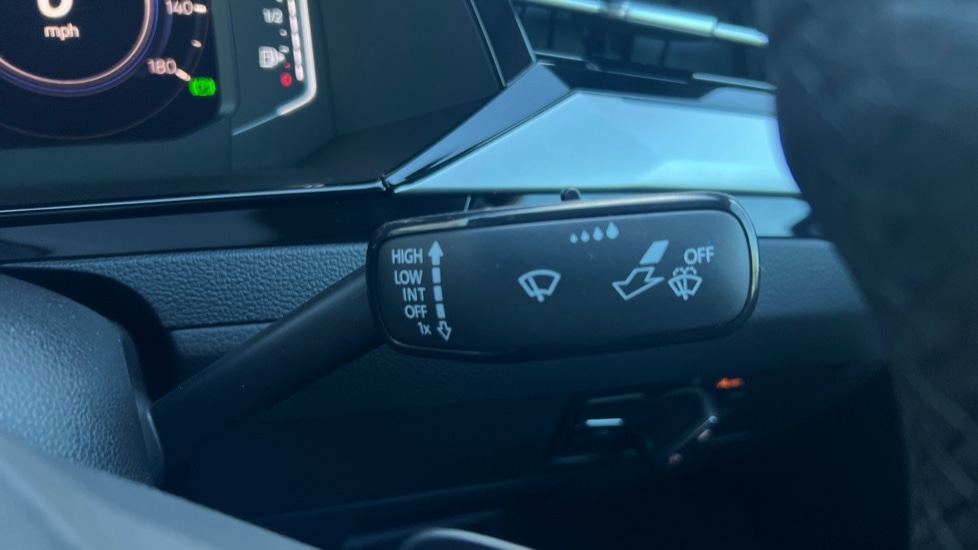 Used Volkswagen Arteon 2024 for sale - 76869230: Photo 32