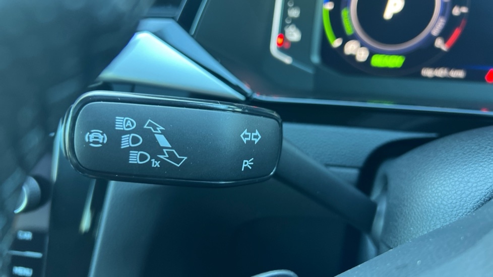 Used Volkswagen Arteon 2024 for sale - 76869230: Photo 33