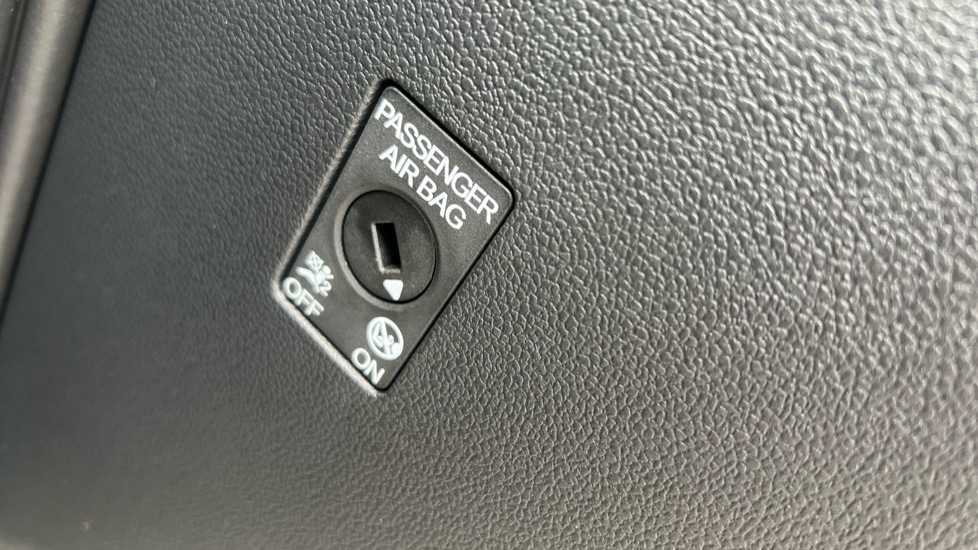 Used Volkswagen T-Roc 2024 for sale - 76661078: Photo 22