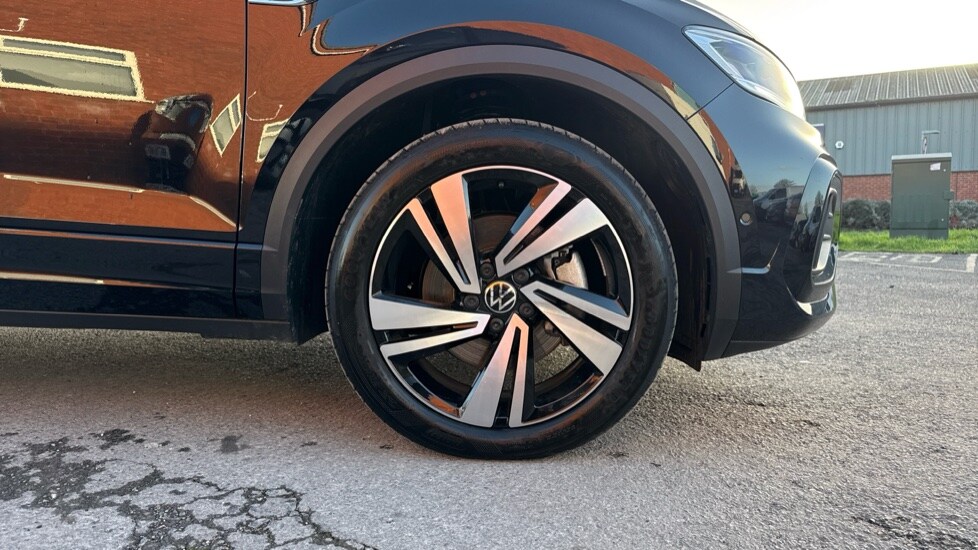 Used Volkswagen T-Roc 2025 for sale - 76888720: Photo 20