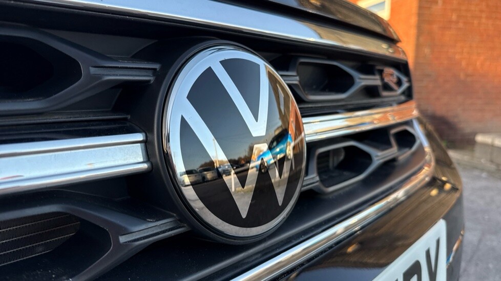 Used Volkswagen T-Roc 2025 for sale - 76888720: Photo 22