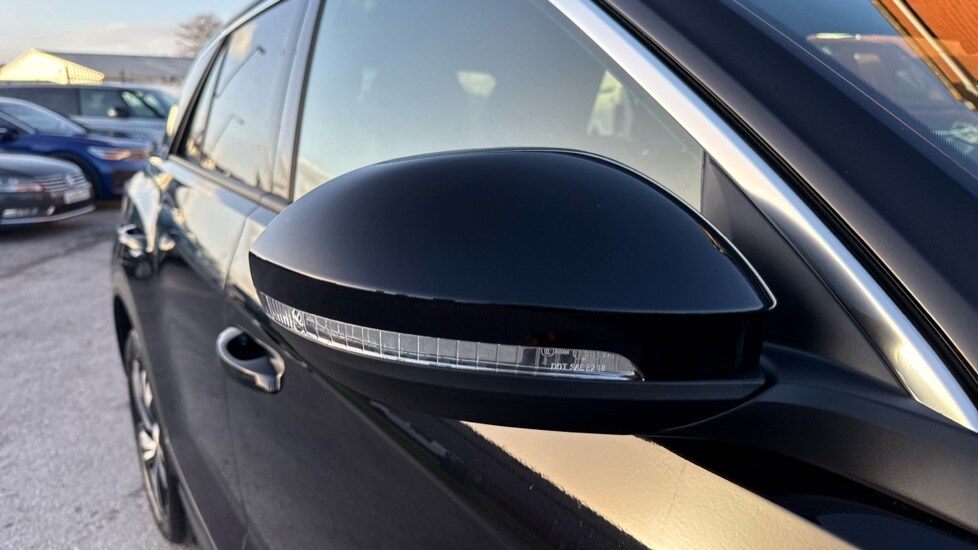 Used Volkswagen T-Roc 2025 for sale - 76888720: Photo 24