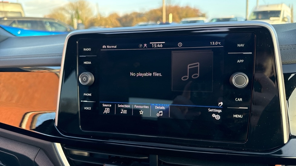 Used Volkswagen T-Roc 2025 for sale - 76888720: Photo 46