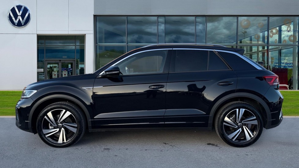 Used Volkswagen T-Roc 2025 for sale - 76888720: Photo 9