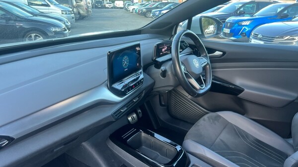 Used Volkswagen ID.4 2022 for sale - 76007719: Photo 2
