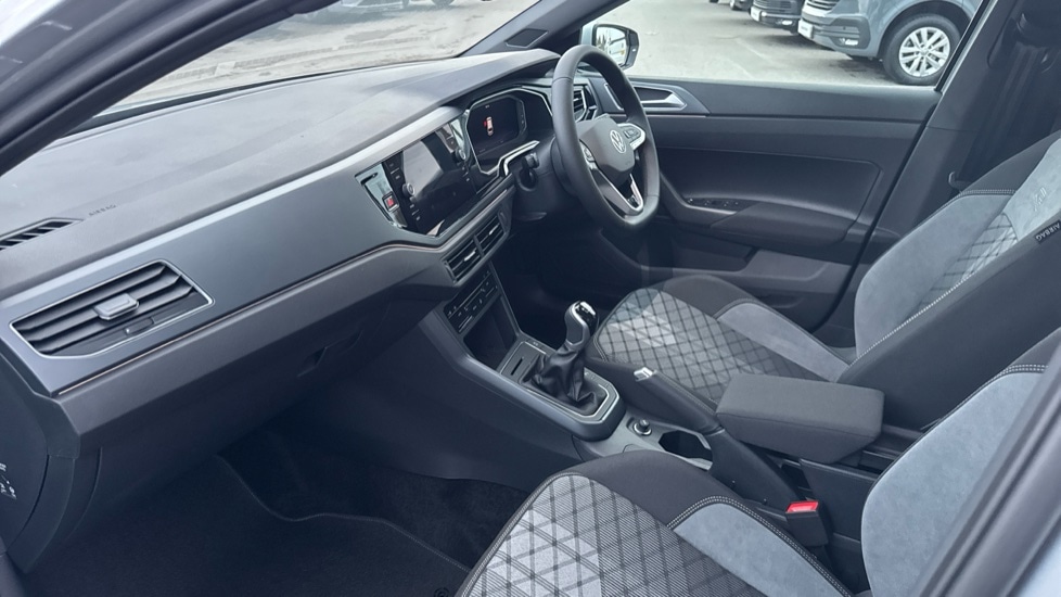 Used Volkswagen Polo 2025 for sale - 76873354: Photo 2