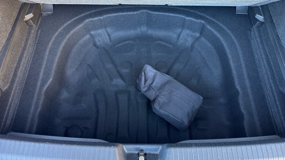 Used Volkswagen Golf 2023 for sale - 76872778: Photo 27