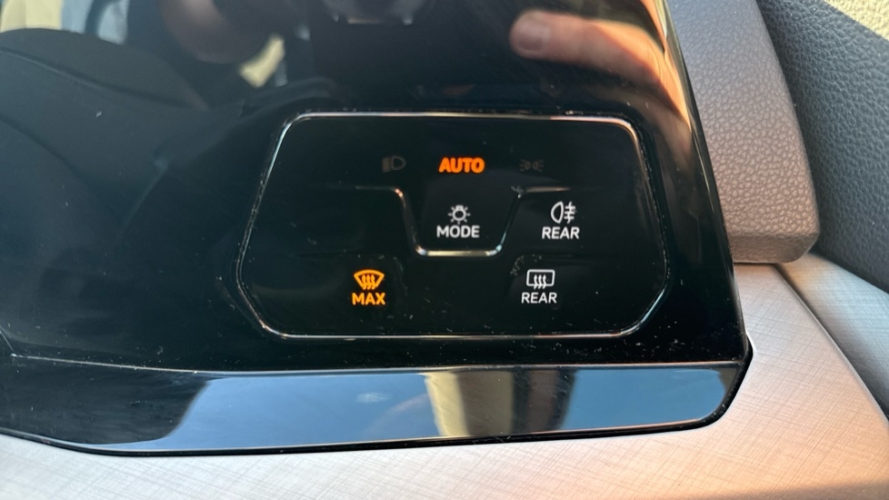 Used Volkswagen Golf 2023 for sale - 76872778: Photo 33