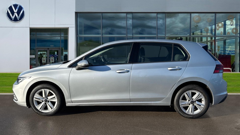 Used Volkswagen Golf 2023 for sale - 76872778: Photo 9