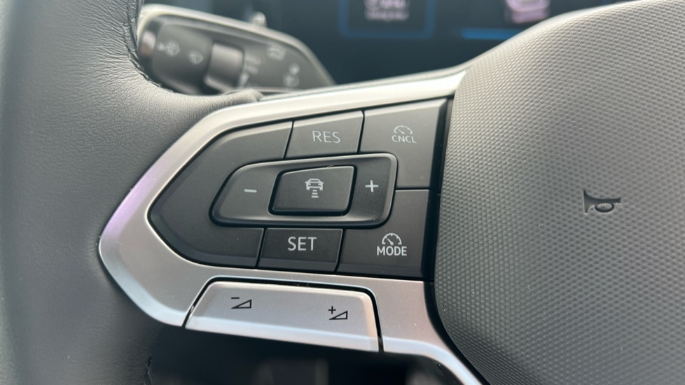 Used Volkswagen Tiguan 2025 for sale - 76869005: Photo 27