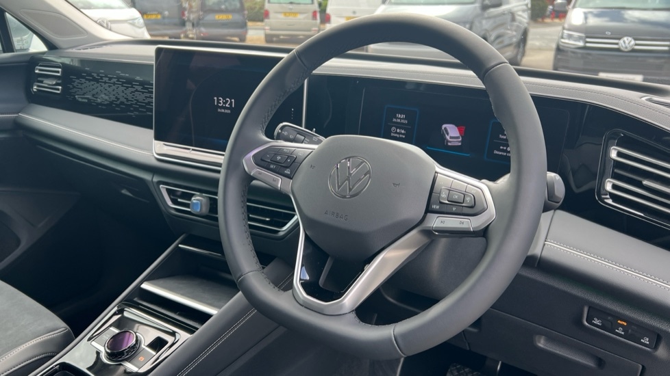 Used Volkswagen Tiguan 2025 for sale - 76869005: Photo 6