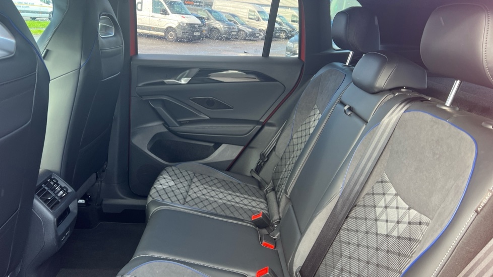 Used Volkswagen Tiguan 2025 for sale - 76372913: Photo 15