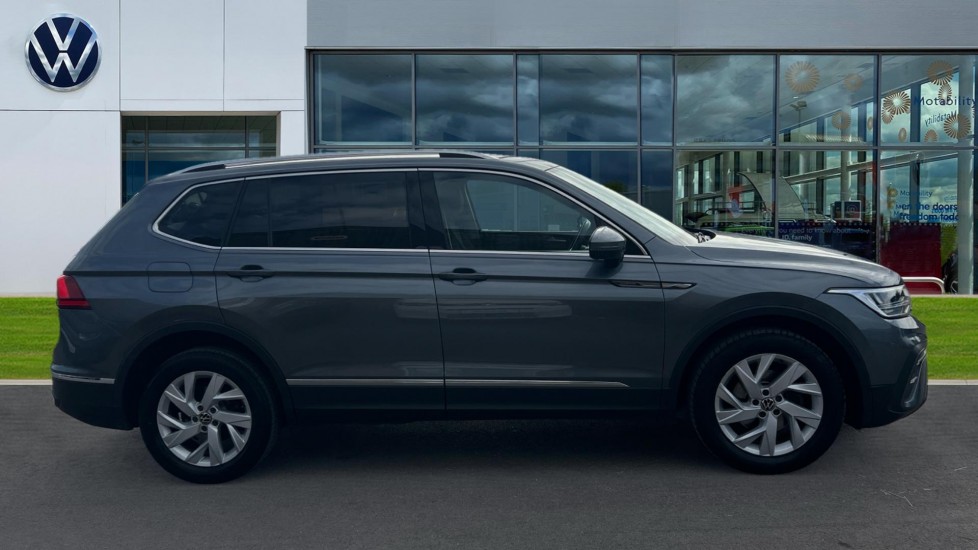 Used Volkswagen Tiguan Allspace 2022 for sale - 76773173: Photo 4
