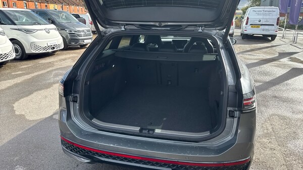 Used Volkswagen Passat 2025 for sale - 75684603: Photo 16