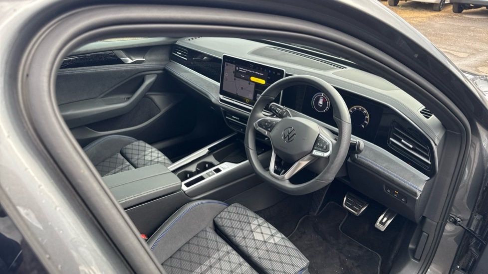 Used Volkswagen Passat 2025 for sale - 75684603: Photo 26