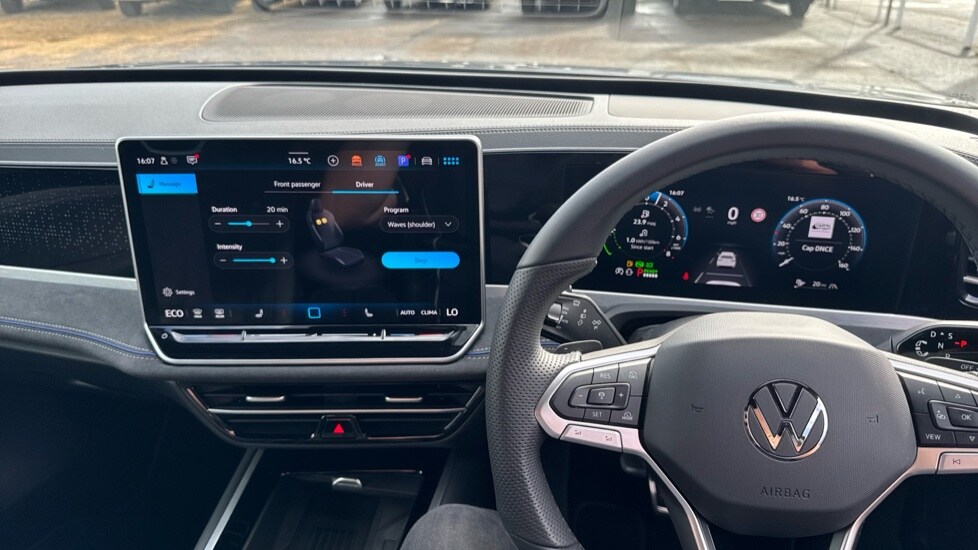 Used Volkswagen Passat 2025 for sale - 75684603: Photo 27