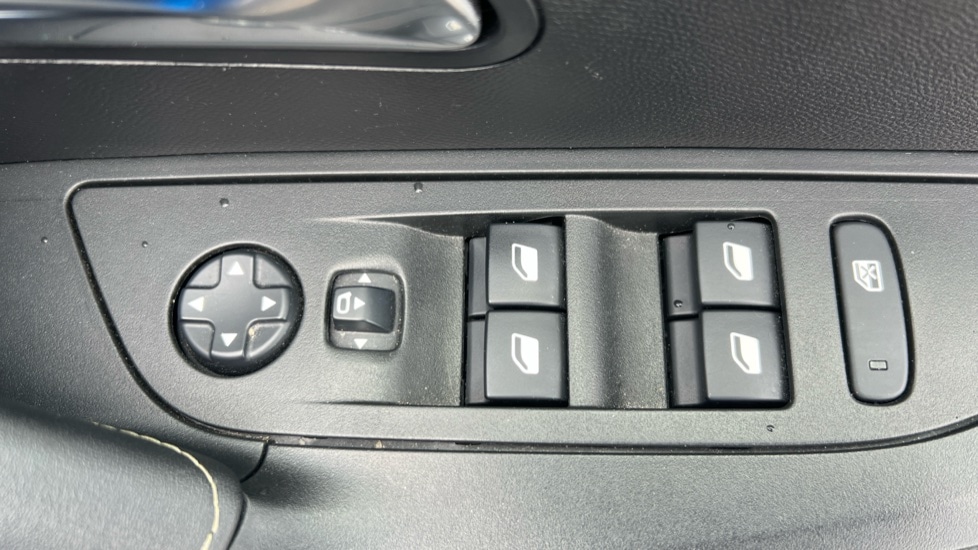 Used Peugeot 2008 2020 for sale - 76652465: Photo 22