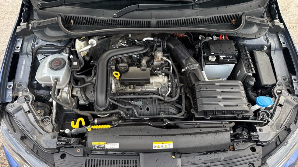 Used Volkswagen Polo 2022 for sale - 76872475: Photo 17