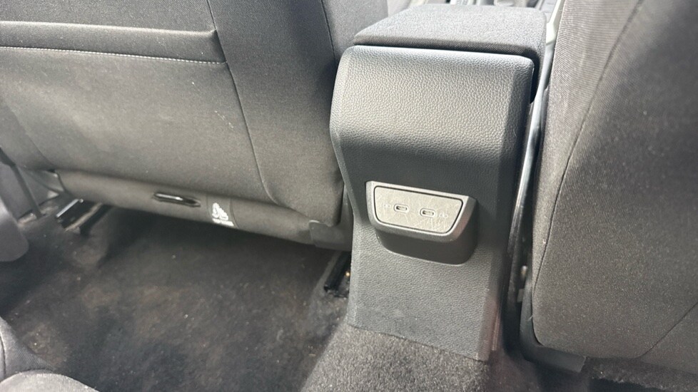 Used Volkswagen Polo 2022 for sale - 76872475: Photo 34