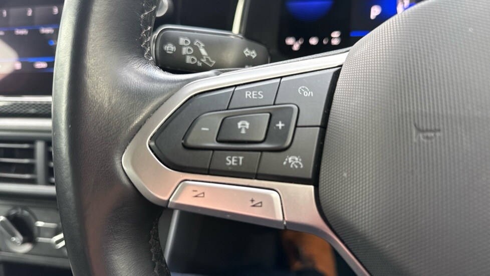 Used Volkswagen Polo 2022 for sale - 76872475: Photo 39