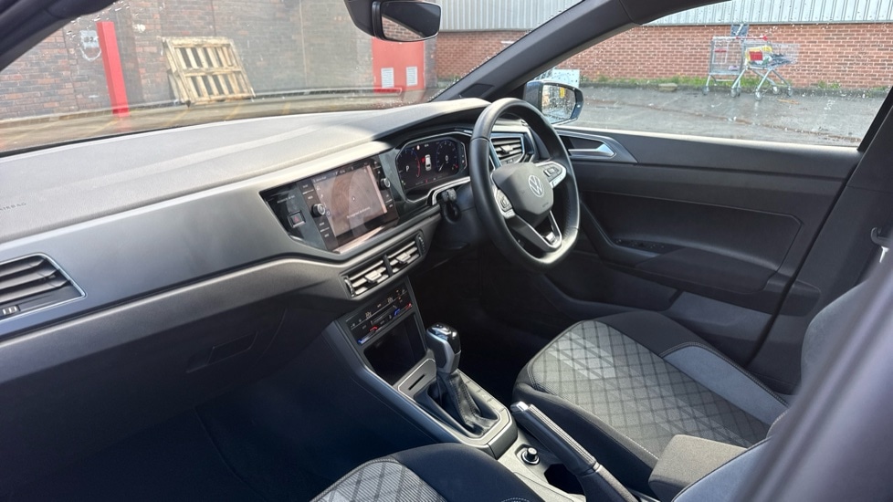 Used Volkswagen Polo 2025 for sale - 76372931: Photo 2