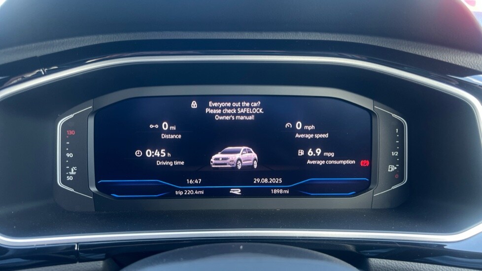 Used Volkswagen T-Roc 2025 for sale - 75992657: Photo 14