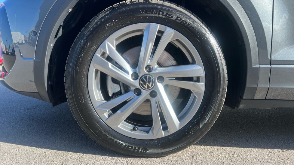 Used Volkswagen T-Roc 2025 for sale - 75992657: Photo 18