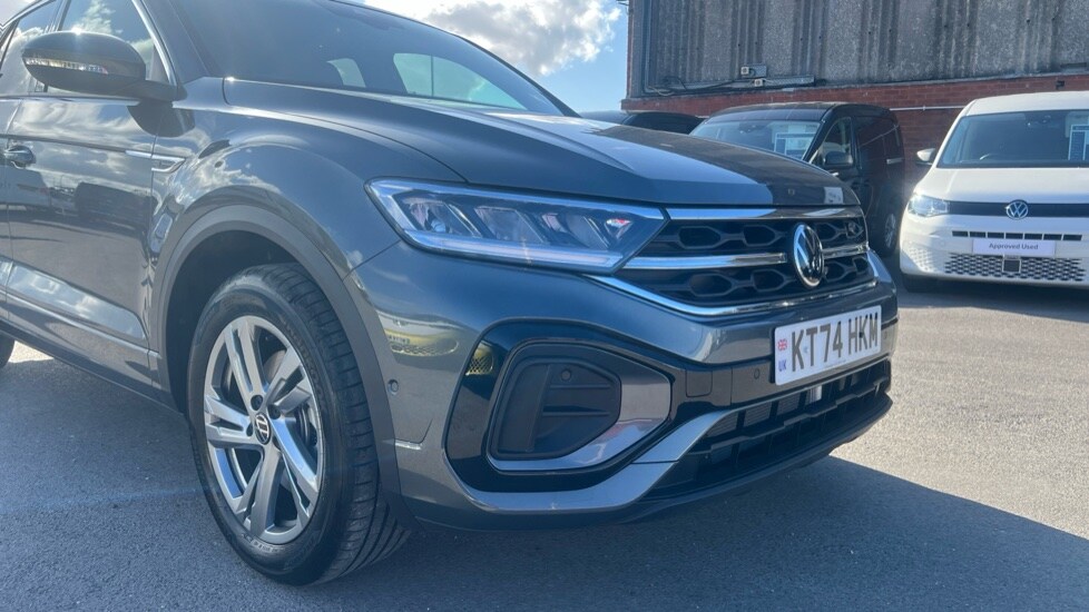 Used Volkswagen T-Roc 2025 for sale - 75992657: Photo 38