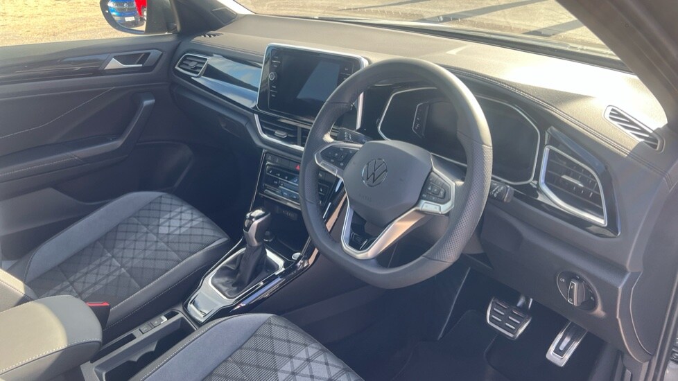 Used Volkswagen T-Roc 2025 for sale - 75992657: Photo 6