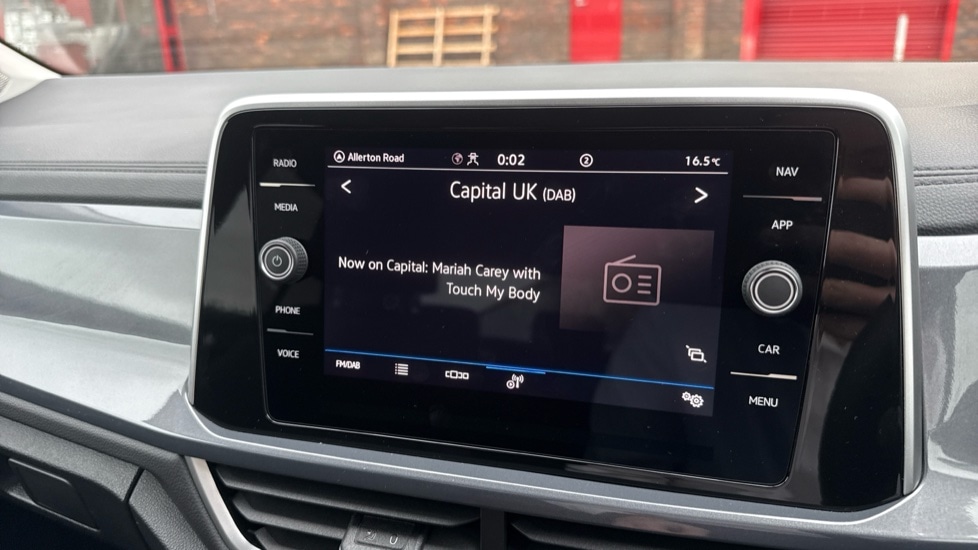 Used Volkswagen T-Roc 2024 for sale - 76873499: Photo 45