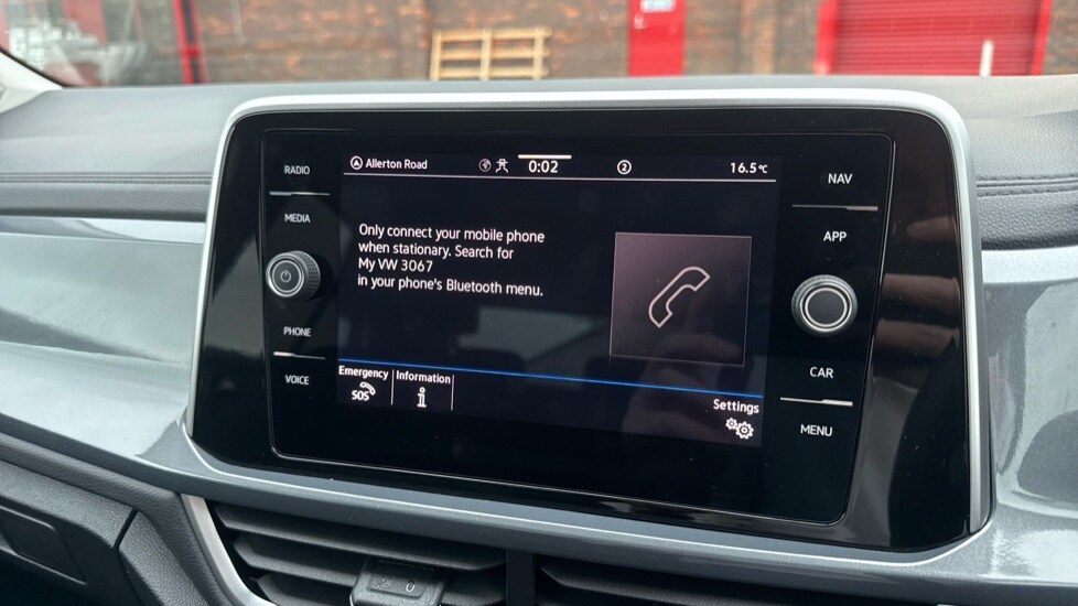 Used Volkswagen T-Roc 2024 for sale - 76873499: Photo 47