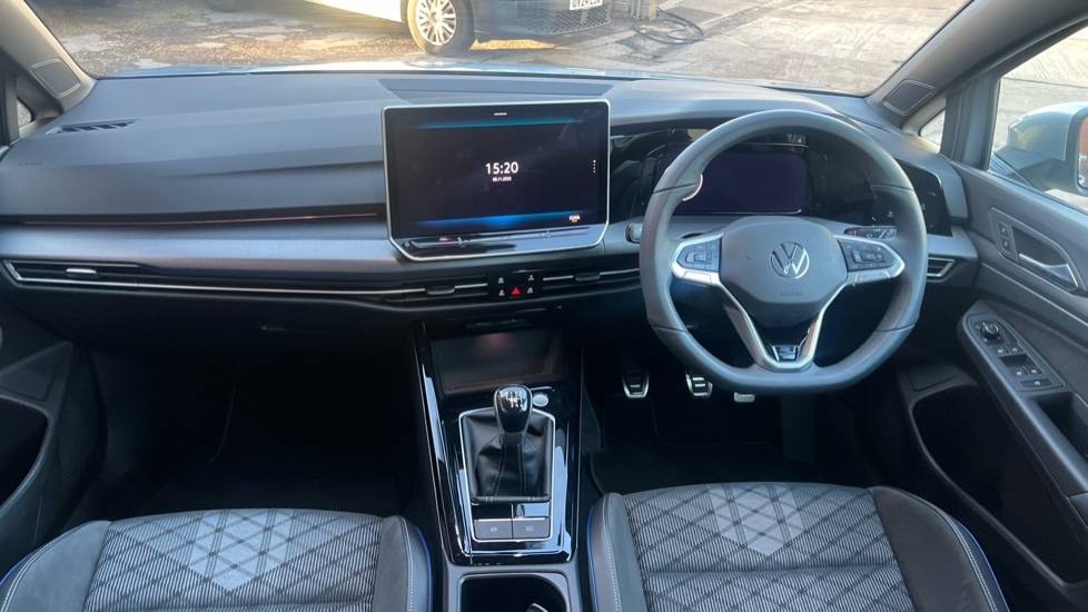 Used Volkswagen Golf 2025 for sale - 76984024: Photo 12