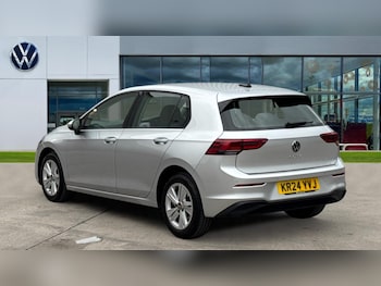 Used Volkswagen Golf 2024 for sale - 76420404: Photo