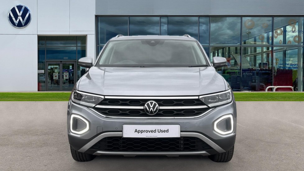 Used Volkswagen T-Roc 2024 for sale - 76870362: Photo 10