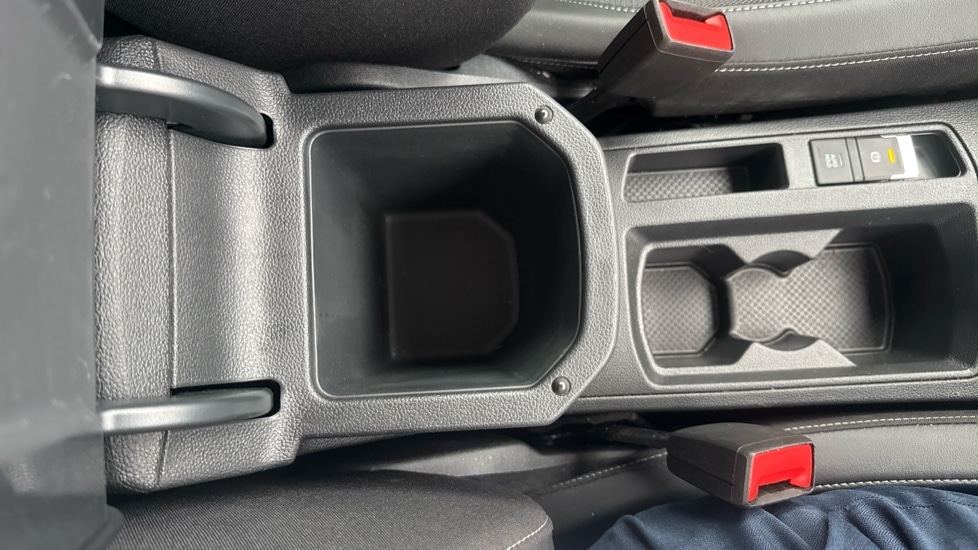 Used Volkswagen T-Roc 2024 for sale - 76870362: Photo 52