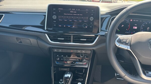 Used Volkswagen T-Roc 2024 for sale - 76190949: Photo 13