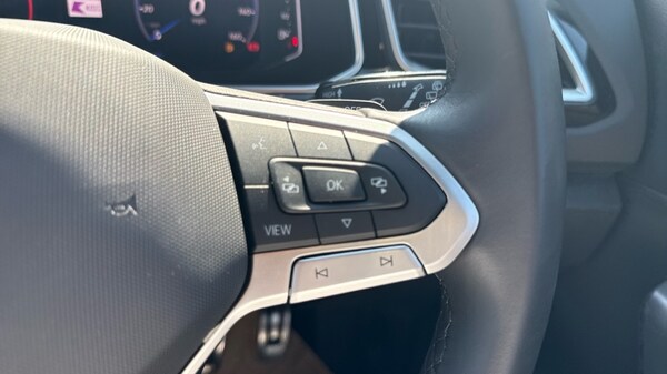 Used Volkswagen T-Roc 2024 for sale - 76190949: Photo 30